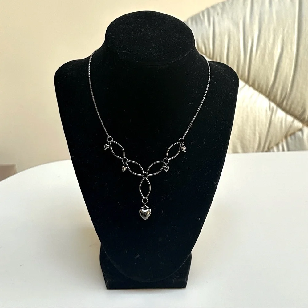 👋 3/$15 PARTY HEART FASHION NECKLACE